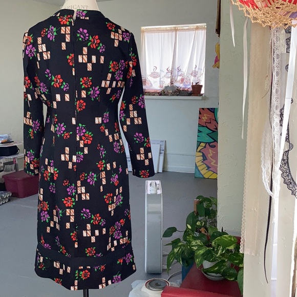 Vintage Dress by City Scene - Picture 5 of 12